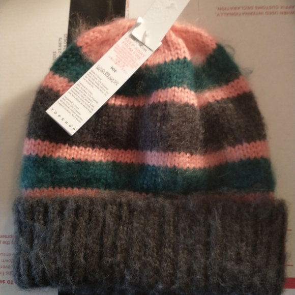 Topshop Accessories - TOPSHOP Ribbed & Cuffed Beanie NEW WITH TAGS